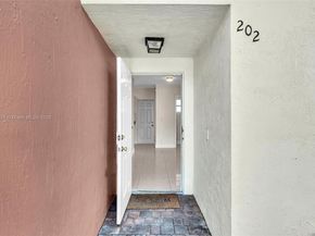 1316 NW 3rd St, Fort Lauderdale FL 33311