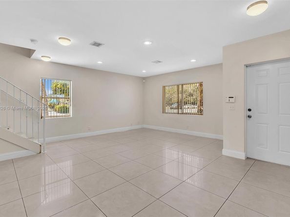 1316 NW 3rd St, Fort Lauderdale FL 33311