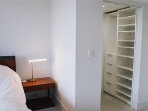 540 Brickell Key Dr 1711, Miami FL 33131