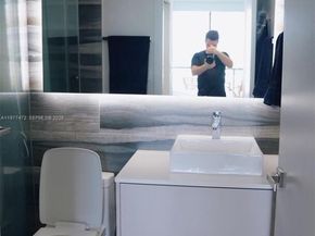 540 Brickell Key Dr 1711, Miami FL 33131