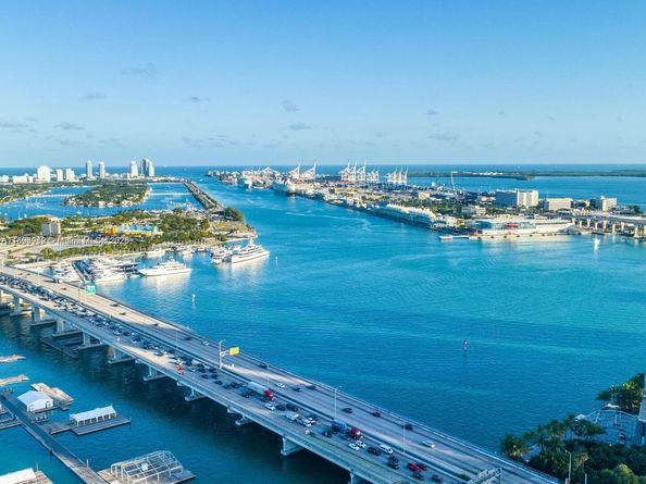 555 NE 15th St 26E, Miami FL 33132