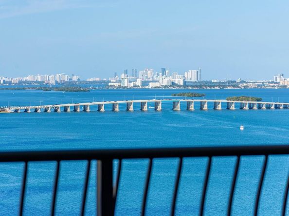 555 NE 15th St 26E, Miami FL 33132