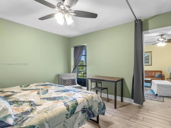 2970 NE 16th Ave 208, Oakland Park FL 33334