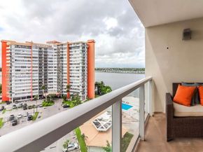 1351 NE Miami Gardens Dr 1001E, Miami FL 33179