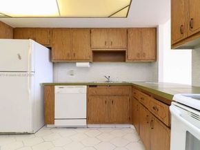 1351 NE Miami Gardens Dr 1001E, Miami FL 33179
