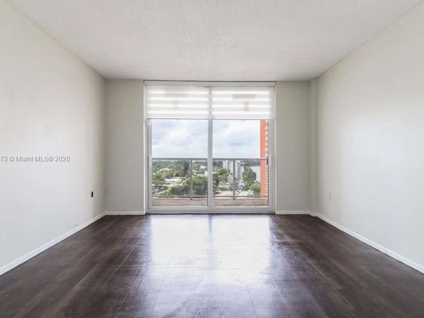1351 NE Miami Gardens Dr 1001E, Miami FL 33179