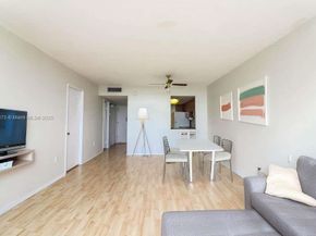 1351 NE Miami Gardens Dr 1001E, Miami FL 33179