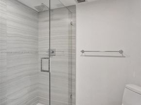 3500 Mystic Pointe Dr 3206, Aventura FL 33180