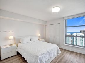 3500 Mystic Pointe Dr 3206, Aventura FL 33180