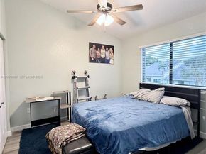 7645 NW 38th Ct, Sunrise FL 33351