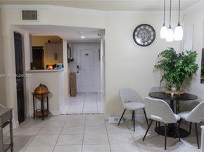 7645 NW 38th Ct, Sunrise FL 33351