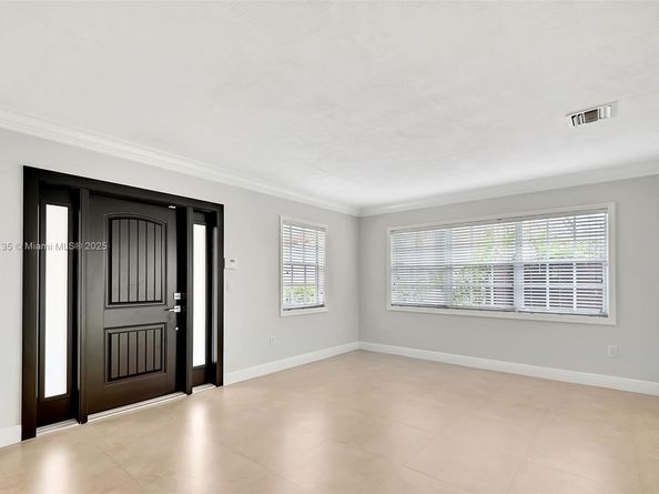 516 Gerona Ave, Coral Gables FL 33146