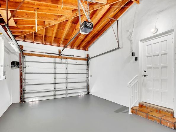 516 Gerona Ave, Coral Gables FL 33146