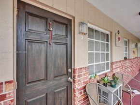 1211 NE 23rd Ave, Pompano Beach FL 33062