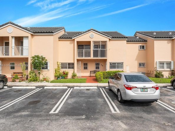 2650 NW 28th St 9089, Miami FL 33142