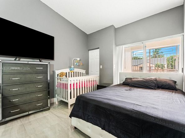 2650 NW 28th St 9089, Miami FL 33142