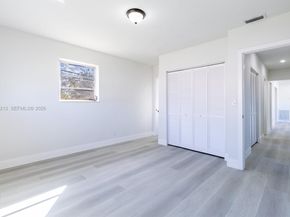 360 NW 199th St, Miami Gardens FL 33169