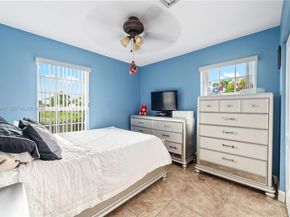 1442 NW 20th St, Homestead FL 33030