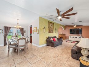 1442 NW 20th St, Homestead FL 33030