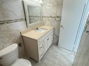 1000 Parkview Dr 701, Hallandale Beach FL 33009