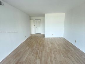 1000 Parkview Dr 701, Hallandale Beach FL 33009