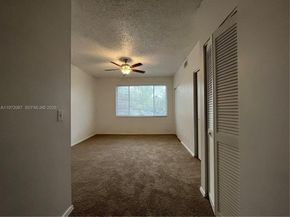 8064 Sanibel Dr, Tamarac FL 33321