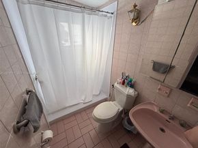 3533 NW 2nd Ter, Miami FL 33125