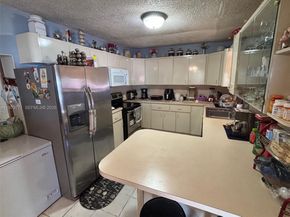 3533 NW 2nd Ter, Miami FL 33125