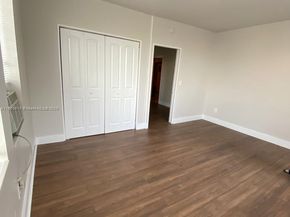 1554 SW 5th St, Miami FL 33135