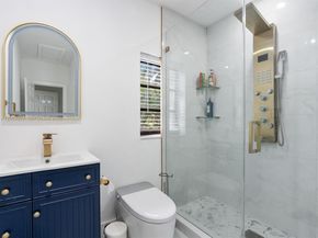 5000 Riviera Dr, Coral Gables FL 33146
