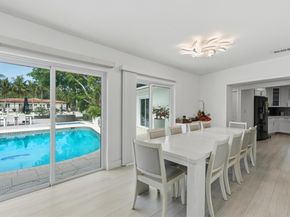 5000 Riviera Dr, Coral Gables FL 33146