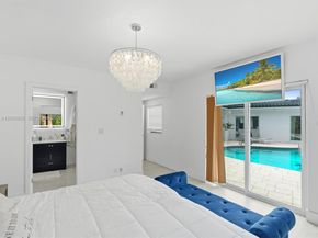 5000 Riviera Dr, Coral Gables FL 33146