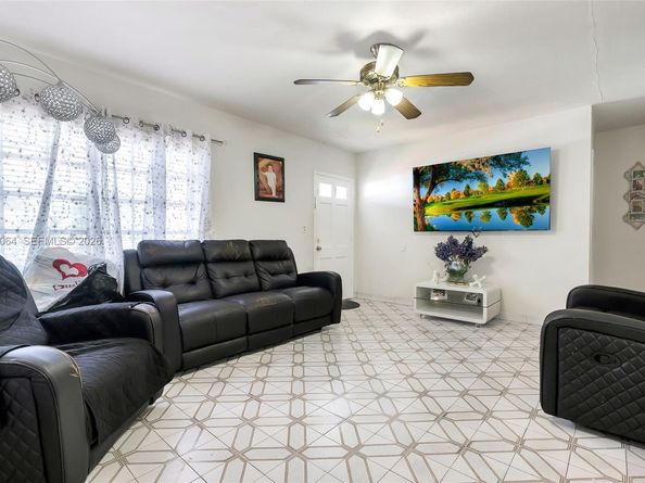 3250 NW 14th Ter, Miami FL 33125