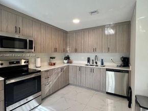 25743 SW 144th Ave, Homestead FL 33032