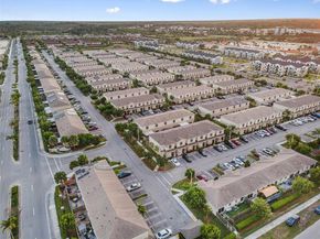 476 NE 5th St, Florida City FL 33034