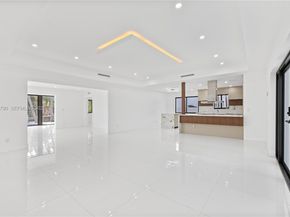 1200 Cleveland Rd, Miami Beach FL 33141