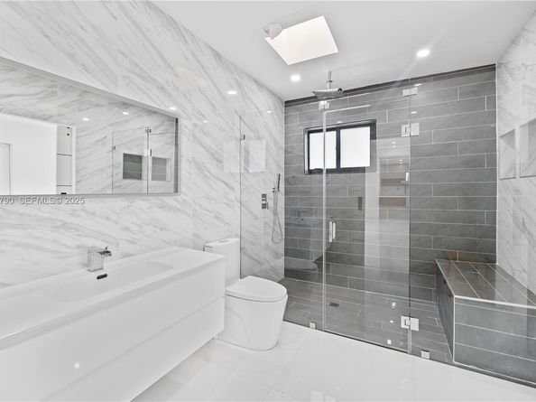 1200 Cleveland Rd, Miami Beach FL 33141