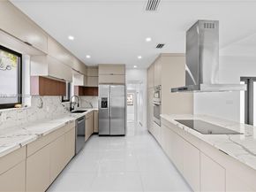 1200 Cleveland Rd, Miami Beach FL 33141