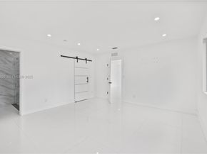 1200 Cleveland Rd, Miami Beach FL 33141