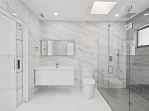 1200 Cleveland Rd, Miami Beach FL 33141