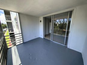 3660 NE 166th St 302, North Miami Beach FL 33160