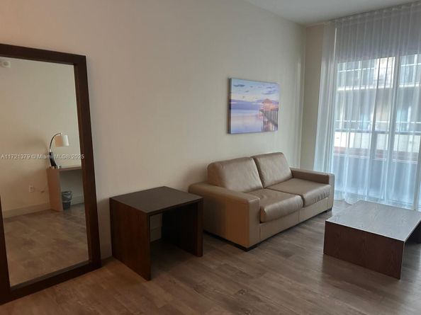 777 N Ocean Dr N222, Hollywood FL 33019