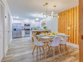 1762 NW 15th St, Miami FL 33125