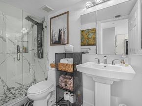 3500 Mystic Pointe Dr 604, Aventura FL 33180