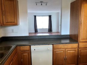 8121 SW 24th Ct 304, Davie FL 33324