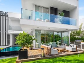 810 W 47th Ct - The Ritz Carlton Miami Beach, Miami Beach FL 33140