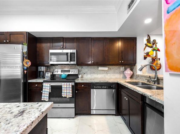 9985 SW 118th Pl, Miami FL 33186