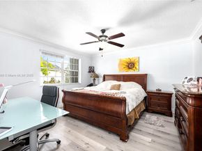 9985 SW 118th Pl, Miami FL 33186