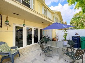 9985 SW 118th Pl, Miami FL 33186