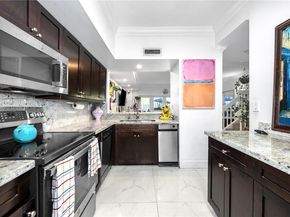 9985 SW 118th Pl, Miami FL 33186